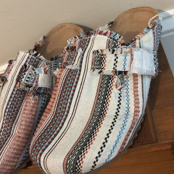 Very G slides never worn size 9.5 - Picture 2 of 5